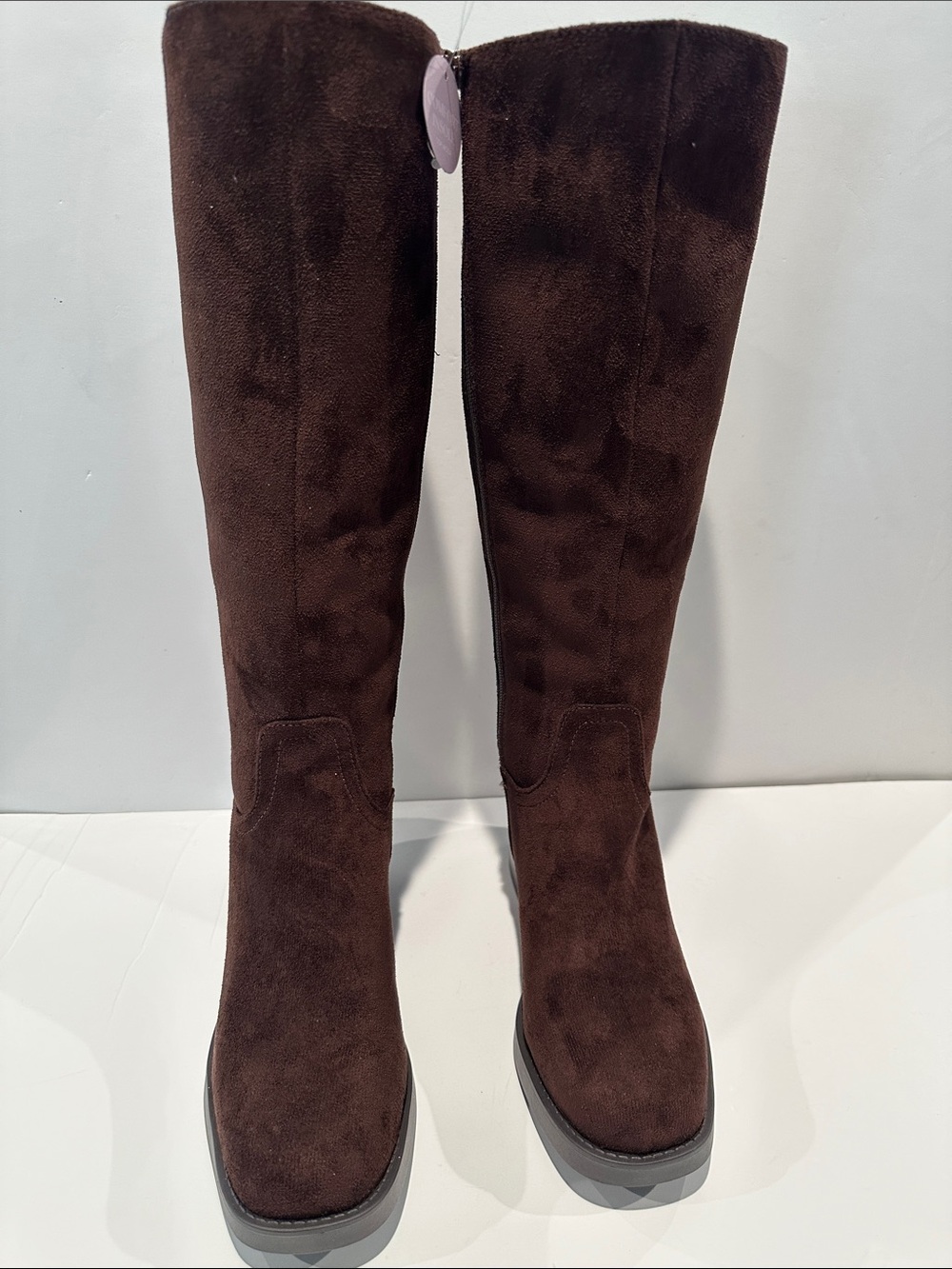 NWT Top Moda Ladies Chocolate Brown Zipper Down Suede Riding Boots with 2” Heels